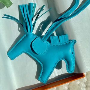 Authentic Hermes Rodeo Blue Aztec bleu Aztèque Lambskin PM BNIB